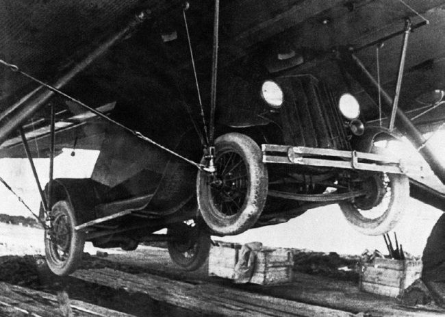 Иллюстрация к книге — Броня на колесах. История советского бронеавтомобиля 1925-1945 гг. [i_175.jpg]