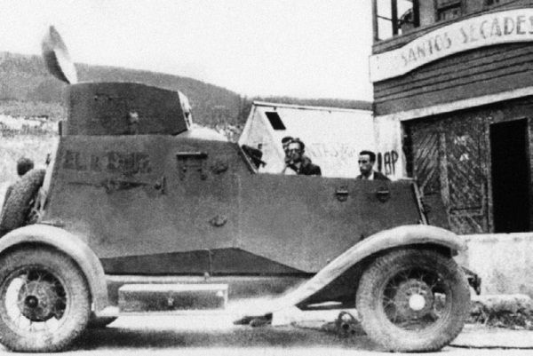 Иллюстрация к книге — Броня на колесах. История советского бронеавтомобиля 1925-1945 гг. [i_185.jpg]