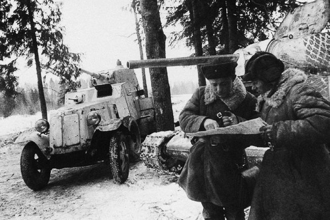 Иллюстрация к книге — Броня на колесах. История советского бронеавтомобиля 1925-1945 гг. [i_210.jpg]