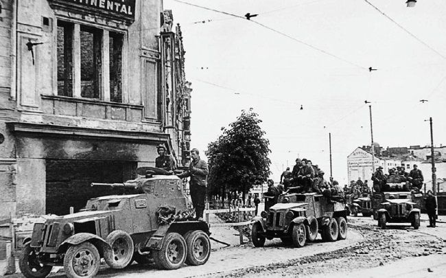 Иллюстрация к книге — Броня на колесах. История советского бронеавтомобиля 1925-1945 гг. [i_218.jpg]