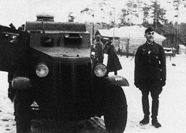 Иллюстрация к книге — Броня на колесах. История советского бронеавтомобиля 1925-1945 гг. [i_231.jpg]