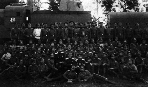 Иллюстрация к книге — Броня русской армии. Бронеавтомобили и бронепоезда в Первой мировой войне [i_271.jpg]