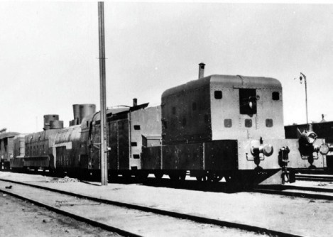 Иллюстрация к книге — Броня русской армии. Бронеавтомобили и бронепоезда в Первой мировой войне [i_274.jpg]