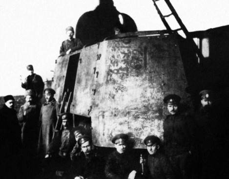 Иллюстрация к книге — Броня русской армии. Бронеавтомобили и бронепоезда в Первой мировой войне [i_277.jpg]