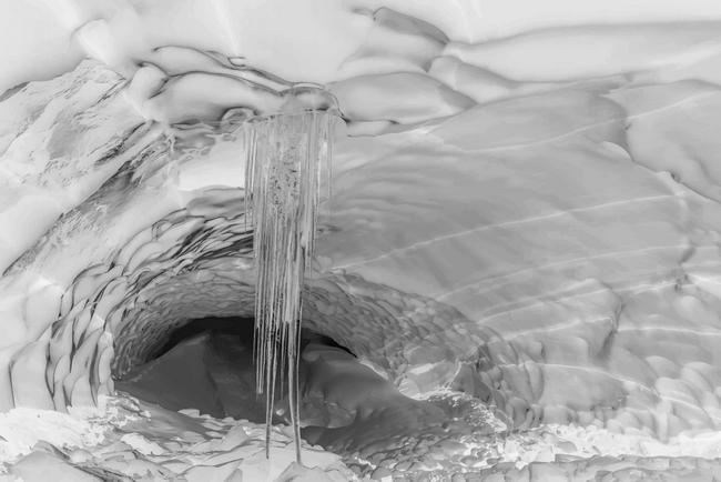 Иллюстрация к книге — Венец демона [i_055.jpg]