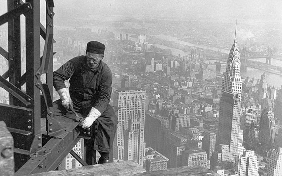 Иллюстрация к книге — Великие исторические сенсации. 100 историй, которые потрясли мир [i_052.jpg]