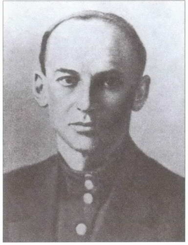 Иллюстрация к книге — Гибель красных моисеев. Начало террора. 1918 год [i_040.jpg]