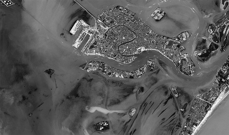 Иллюстрация к книге — Венеция [_3.jpg]