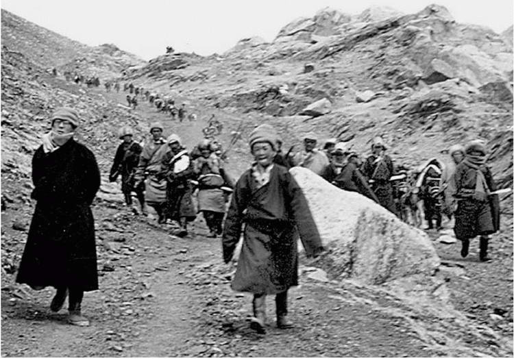 Иллюстрация к книге — Скрытый Тибет. История независимости и оккупации [i_052.jpg]