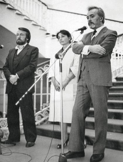 Иллюстрация к книге — Воспоминания о XX веке. Книга вторая. Незавершенное время. Imparfait [i_103.jpg]