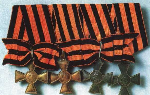 Иллюстрация к книге — Сокровища и реликвии эпохи Романовых [i_013.jpg]