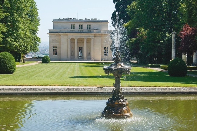 Иллюстрация к книге — Графиня Дюбарри. Интимная история фаворитки Людовика XV [i_028.jpg]