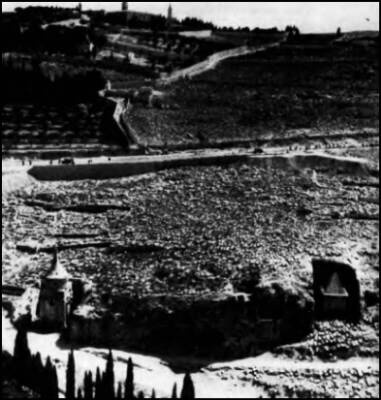 Иллюстрация к книге — Второй мессия [i_027.jpg]