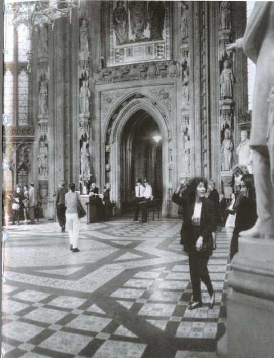 Иллюстрация к книге — Повседневная жизнь британского парламента [i_018.jpg]