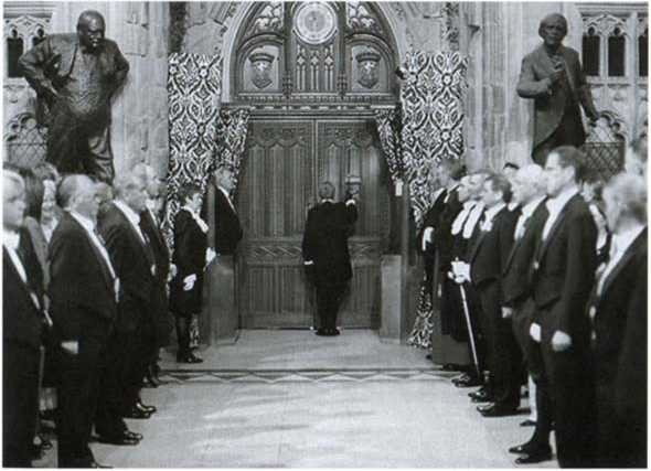 Иллюстрация к книге — Повседневная жизнь британского парламента [i_022.jpg]