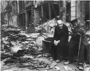 Иллюстрация к книге — Повседневная жизнь Берлина при Гитлере [i_063.jpg]