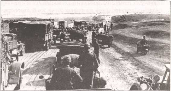 Иллюстрация к книге — Первый контрудар Сталина. Отстоять Ленинград! [doc2fb_image_02000024.jpg]