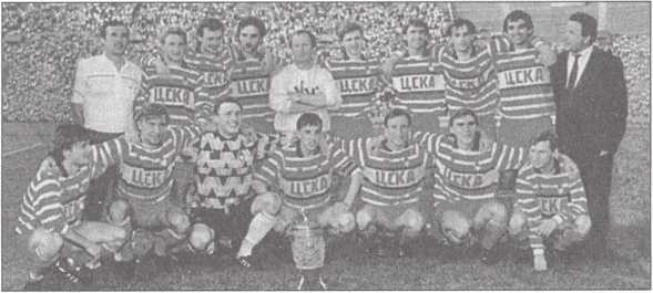 Иллюстрация к книге — Тайны советского футбола [i_035.jpg]