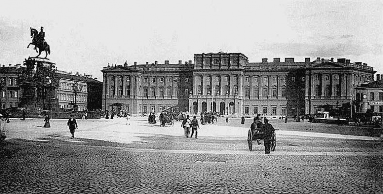 Иллюстрация к книге — Судьба императора Николая II после отречения. Историко-критические очерки [i_004.jpg]