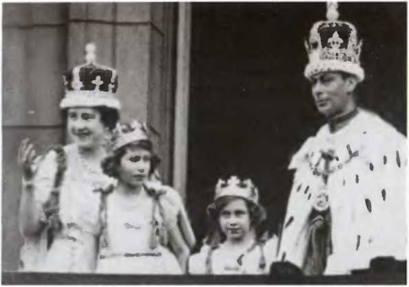 Иллюстрация к книге — Повседневная жизнь Букингемского дворца при Елизавете II [i_021.jpg]