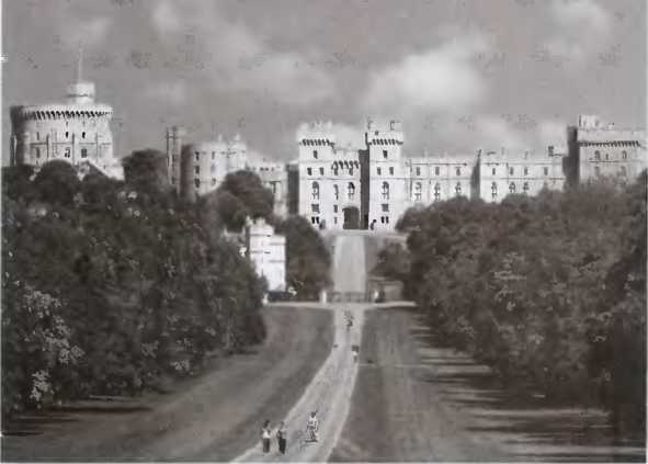 Иллюстрация к книге — Повседневная жизнь Букингемского дворца при Елизавете II [i_032.jpg]