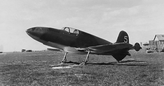 Иллюстрация к книге — Утерянные победы советской авиации [i_215.jpg]