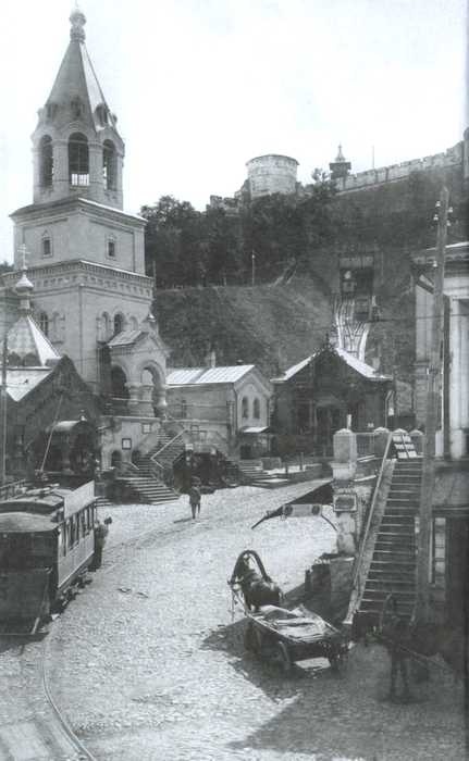 Иллюстрация к книге — Повседневная жизнь русского провинциального города в XIX веке. Пореформенный период [i_006.jpg]