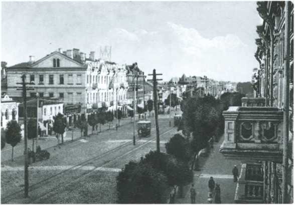 Иллюстрация к книге — Повседневная жизнь русского провинциального города в XIX веке. Пореформенный период [i_011.jpg]