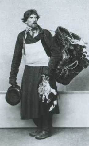 Иллюстрация к книге — Повседневная жизнь русского провинциального города в XIX веке. Пореформенный период [i_028.jpg]