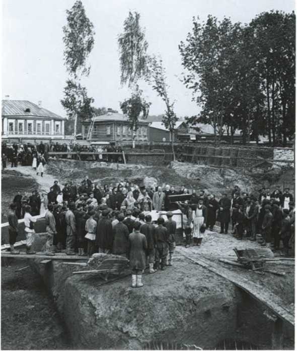 Иллюстрация к книге — Повседневная жизнь русского провинциального города в XIX веке. Пореформенный период [i_041.jpg]