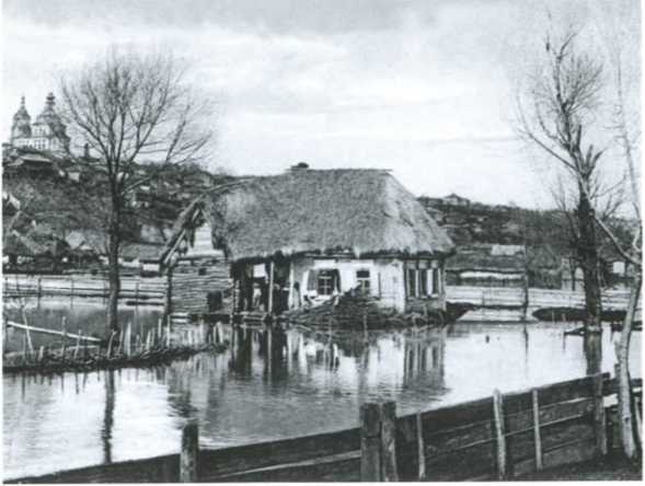 Иллюстрация к книге — Повседневная жизнь русского провинциального города в XIX веке. Пореформенный период [i_045.jpg]