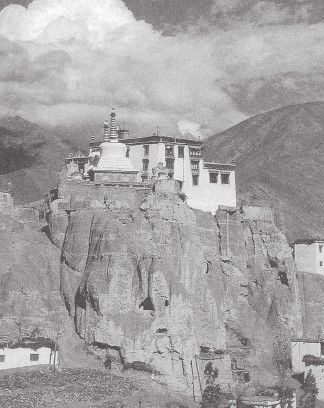 Иллюстрация к книге — Древний Восток и Азия [i_523.jpg]