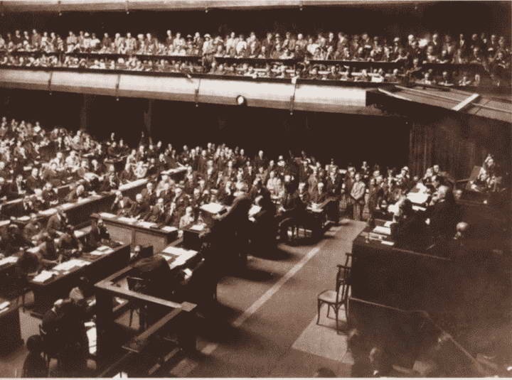 Иллюстрация к книге — Первая мировая война. Борьба миров [i_334.jpg]