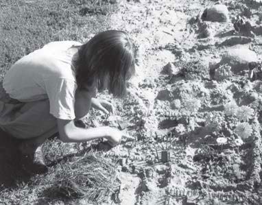 Иллюстрация к книге — Феномен куклы в традиционной и современной культуре. Кросскультурное исследование идеологии антропоморфизма [i_166.jpg]