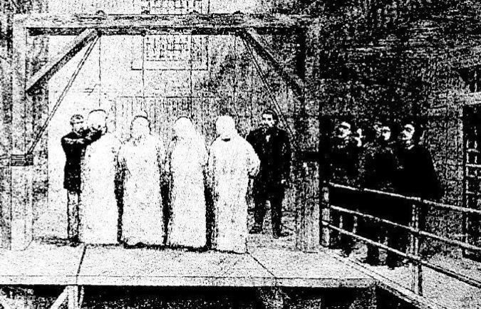 Иллюстрация к книге — Смертная казнь. История и виды высшей меры наказания от начала времен до наших дней [i_175.jpg]