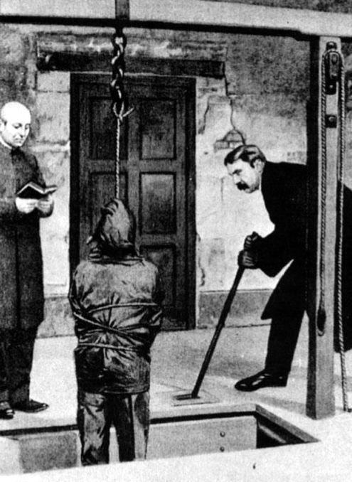 Иллюстрация к книге — Смертная казнь. История и виды высшей меры наказания от начала времен до наших дней [i_183.jpg]