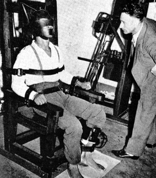 Иллюстрация к книге — Смертная казнь. История и виды высшей меры наказания от начала времен до наших дней [i_281.jpg]