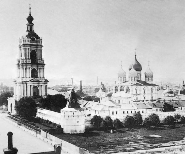 Иллюстрация к книге — Сторожи Москвы [i_036.jpg]