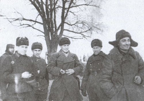 Иллюстрация к книге — Серпухов. Последний рубеж. 49-я армия в битве за Москву. 1941 [i_027.jpg]