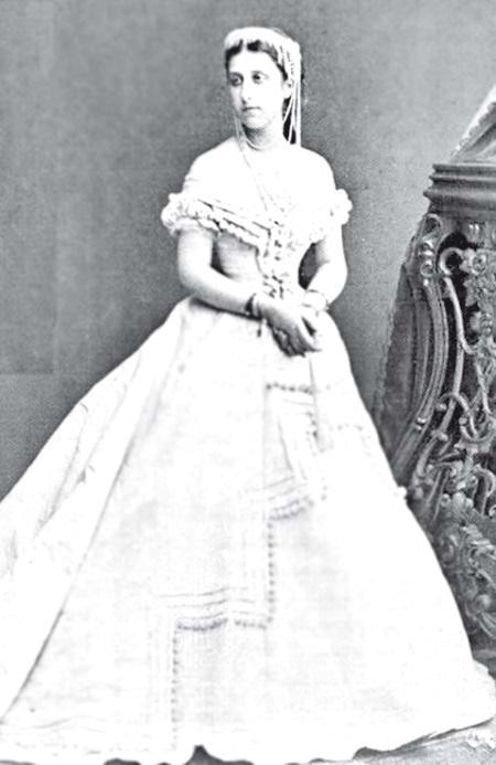 Иллюстрация к книге — Судьба российских принцесс. От царевны Софьи до великой княжны Анастасии [i_066.jpg]