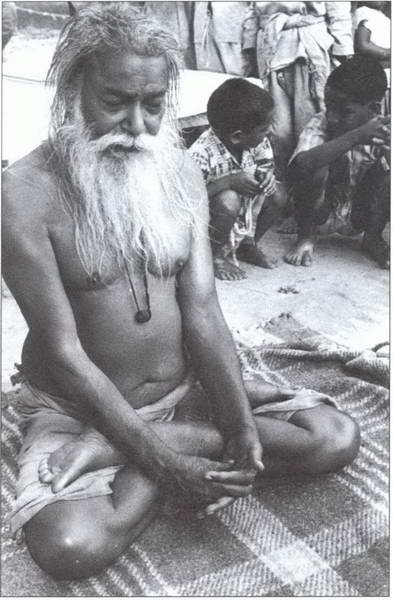 Иллюстрация к книге — Символ "мертвая голова" [i_017.jpg]