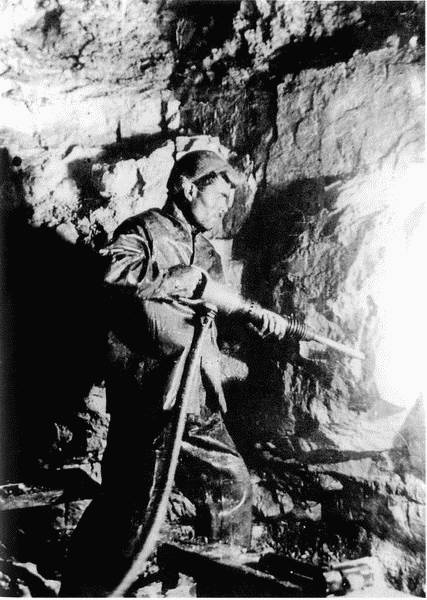 Иллюстрация к книге — Московское метро. От первых планов до великой стройки сталинизма (1897-1935) [i_117.jpg]