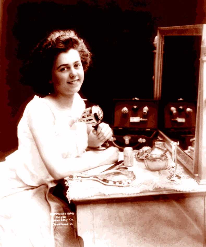 Иллюстрация к книге — Это неприлично. Руководство по сексу, манерам и премудростям замужества для викторианской леди [i_175.jpg]