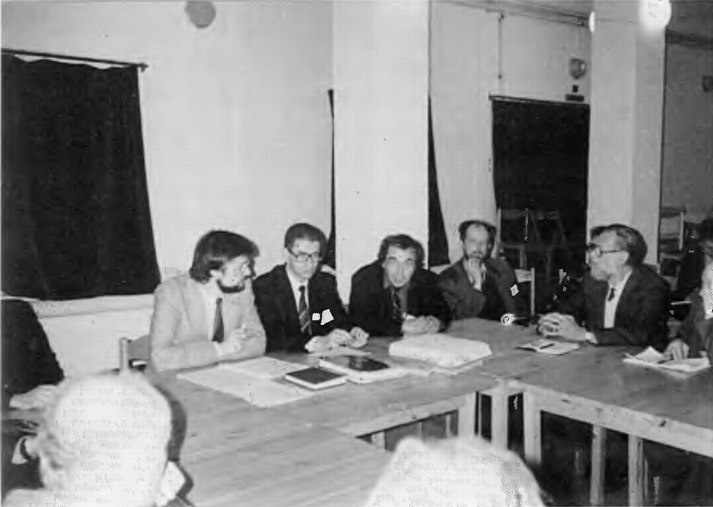 Иллюстрация к книге — Катынский синдром в советско-польских и российско-польских отношениях [i_073.jpg]