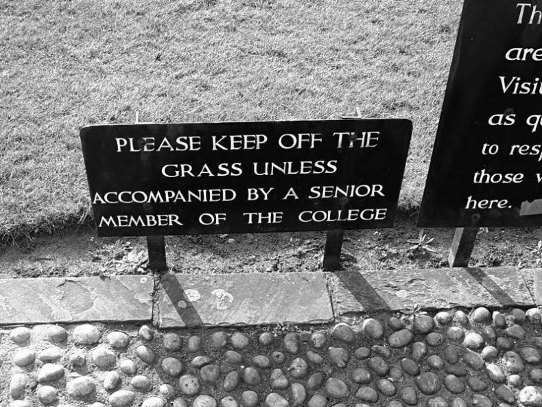 Иллюстрация к книге — 5 O'clock и другие традиции Англии [i_018.jpg]