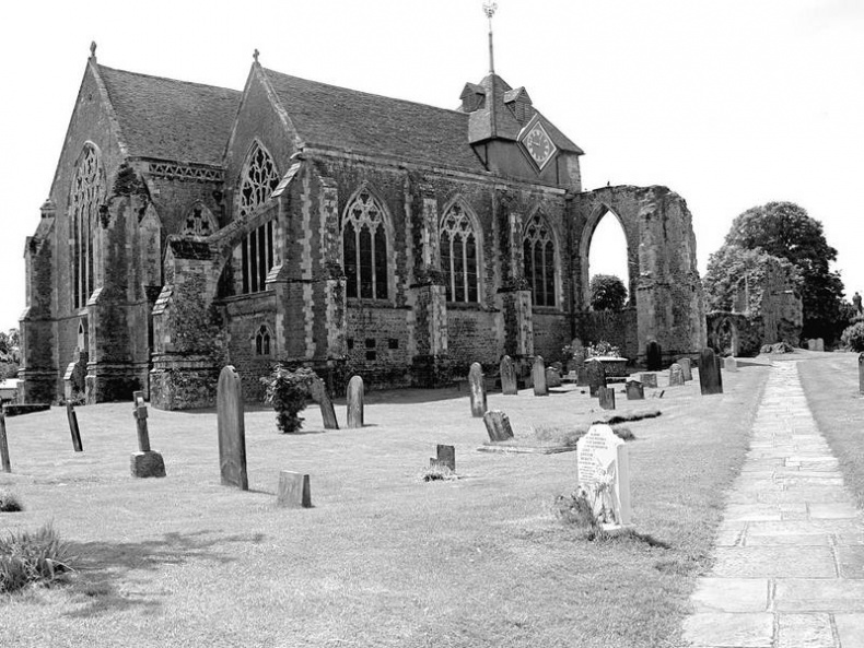 Иллюстрация к книге — 5 O'clock и другие традиции Англии [i_021.jpg]