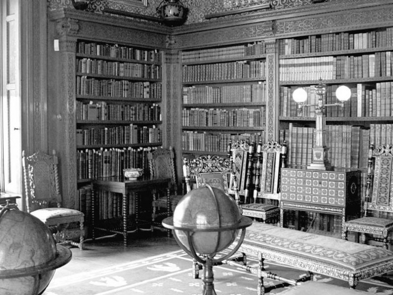 Иллюстрация к книге — 5 O'clock и другие традиции Англии [i_039.jpg]