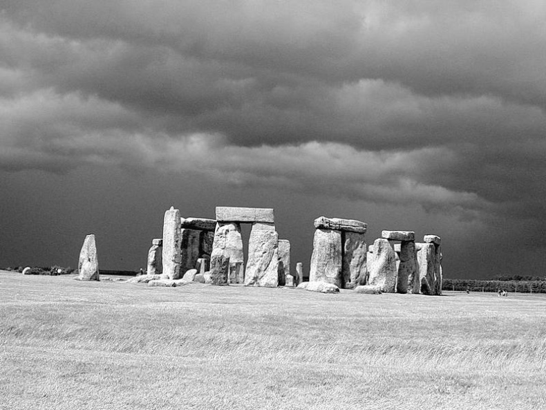 Иллюстрация к книге — 5 O'clock и другие традиции Англии [i_051.jpg]