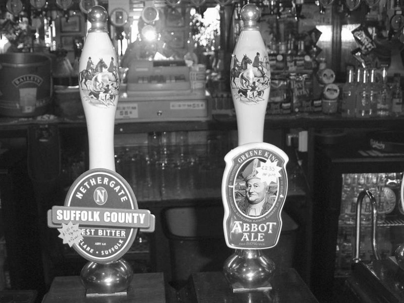 Иллюстрация к книге — 5 O'clock и другие традиции Англии [i_065.jpg]