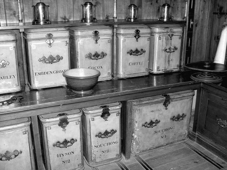 Иллюстрация к книге — 5 O'clock и другие традиции Англии [i_072.jpg]